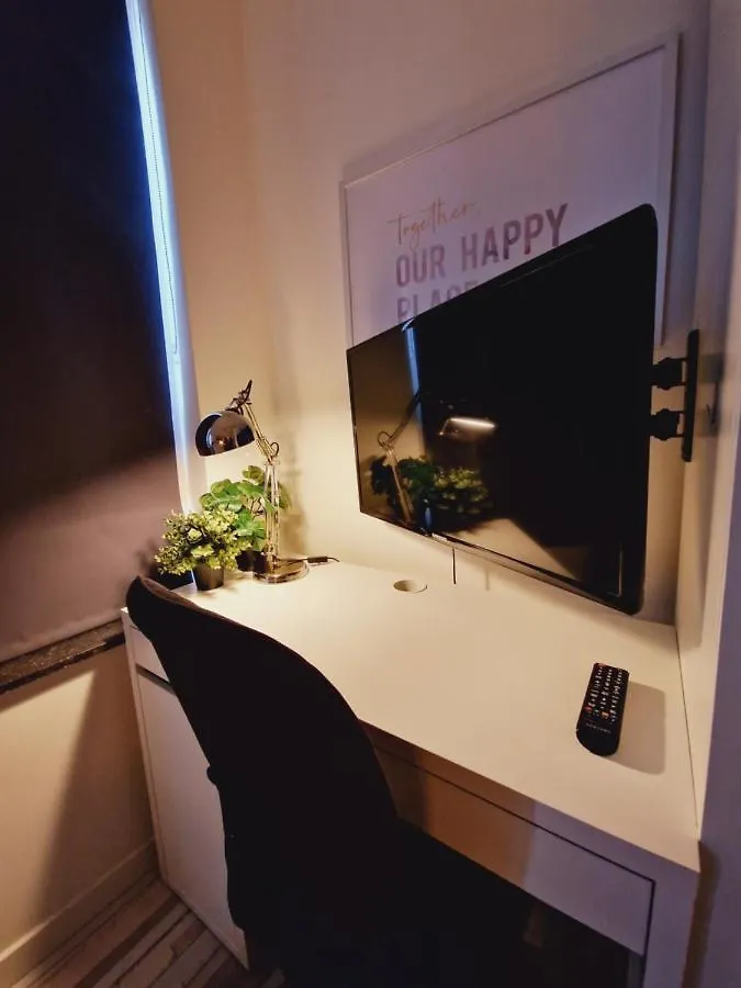 Room303 - Eindhoven - By T&S イン